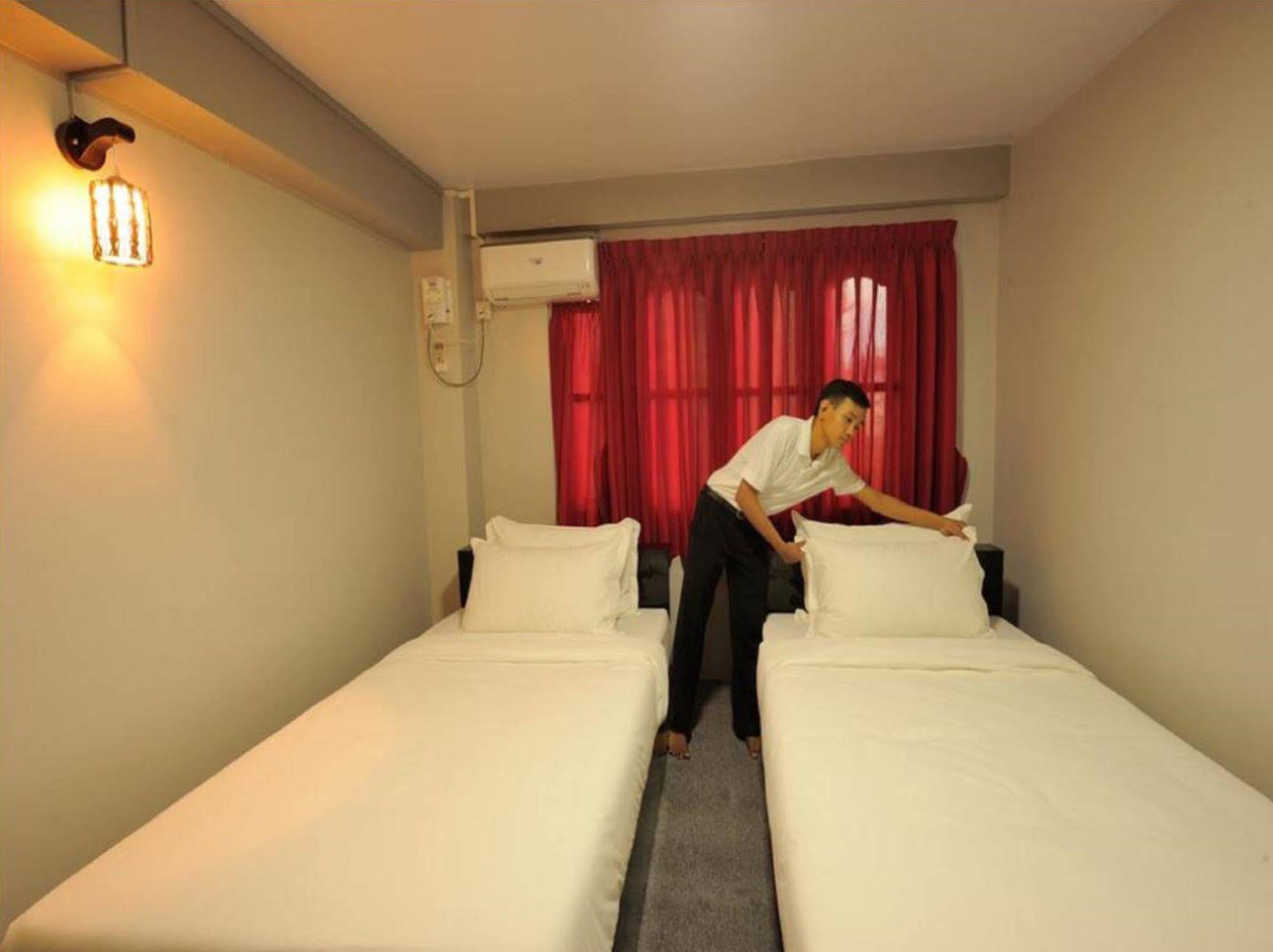 Space Boutique Hostel Rangun Kültér fotó