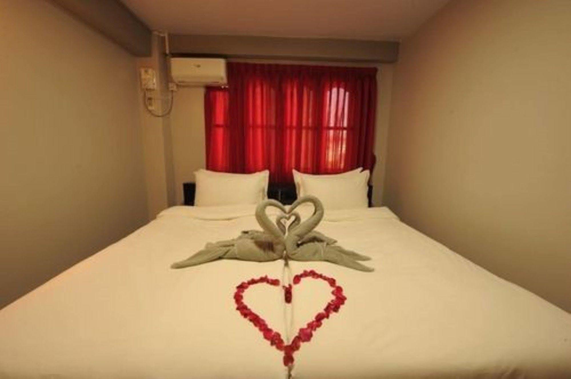 Space Boutique Hostel Rangun Kültér fotó